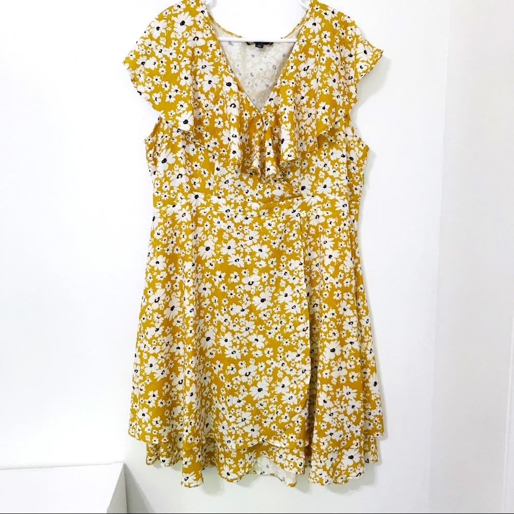 Mustard Yellow Floral White Daisy Dress
